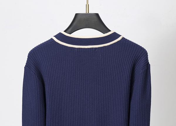 ブランドセーター着用イメージ